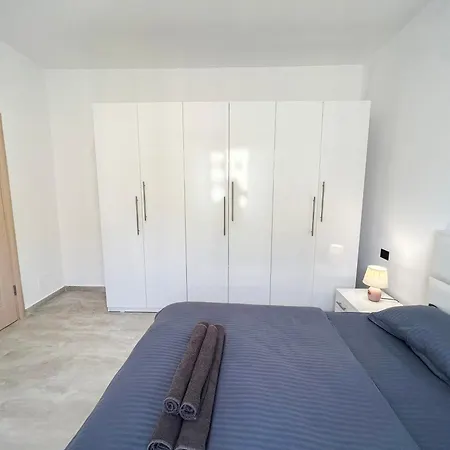 Appartamento Elite Gardens 681