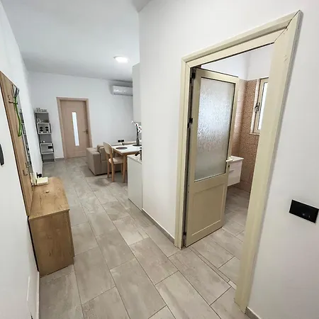 Appartamento Elite Gardens 681 *